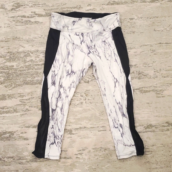 Workout pants - Picture 1 of 3